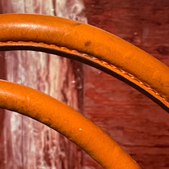 Michael Kors leather bag - Picture 11 of 13